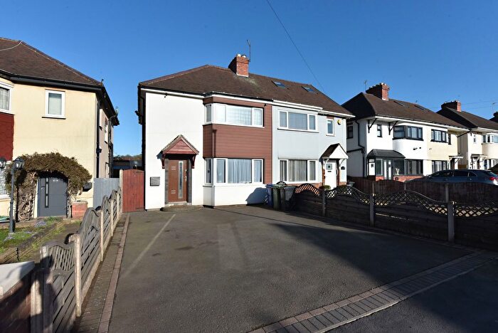 3 Bedroom Semi Detached House For Sale In Pensnett, Tansey Green Road, DY5
