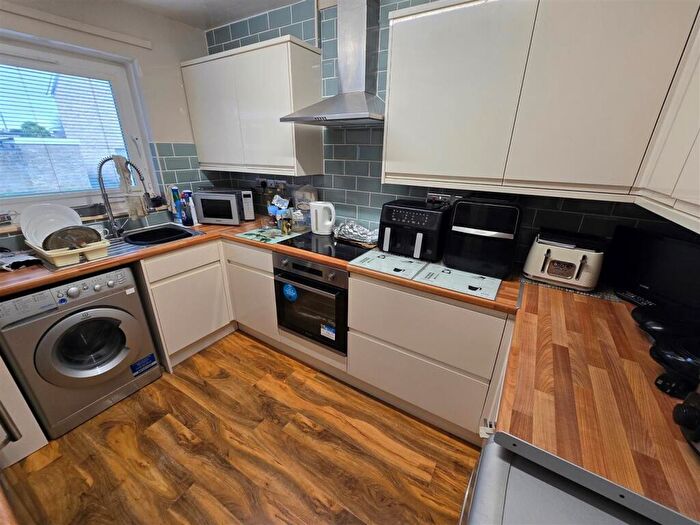 1 Bedroom Flat For Sale In Mariners Close, Gorleston, NR31