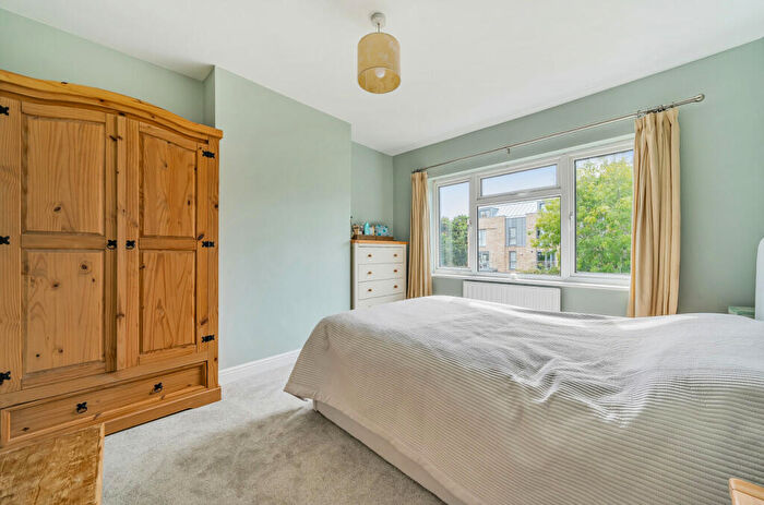 3 Bedroom Terraced House For Sale In Kings Road, Orpington, Kent, BR6