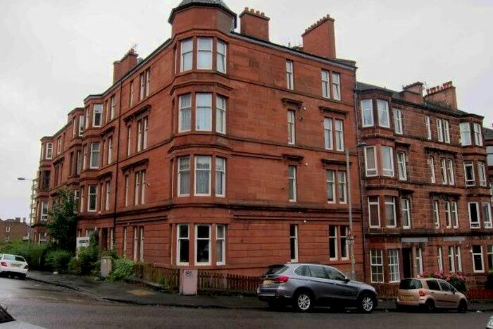 2 Bedroom Flat To Rent In Laurel Street, Glasgow, G11