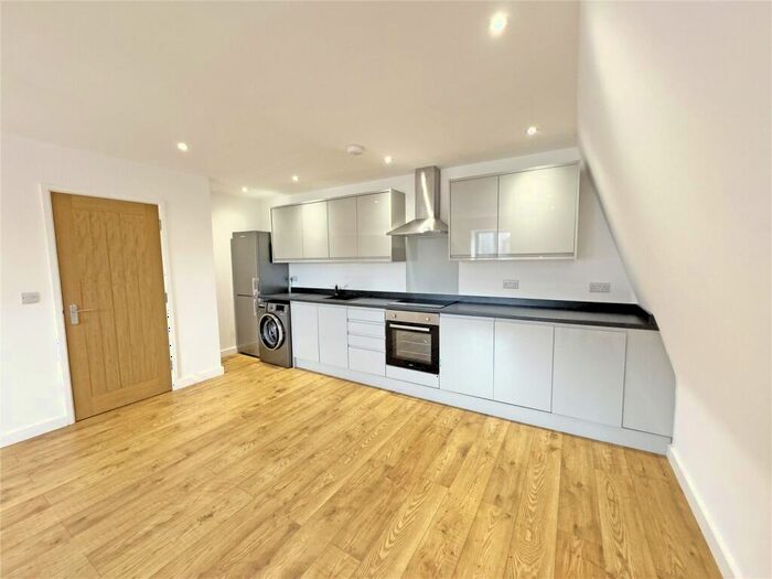 1 Bedroom Penthouse To Rent In East Grinstead, RH19