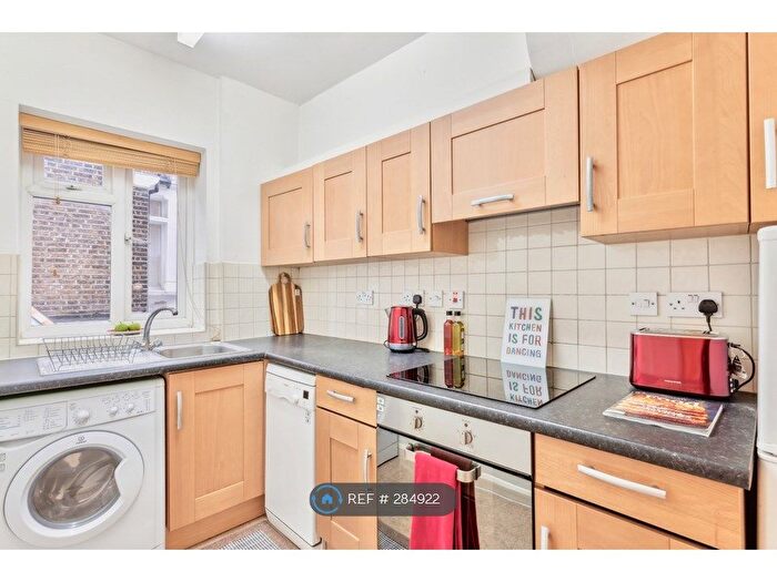 1 Bedroom Studio To Rent In Fulham Palace Road, London, SW6