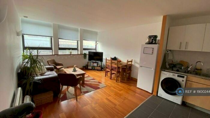 2 Bedroom Flat To Rent In Newhall Street, Birmingham, B3