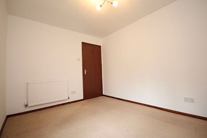 1 Bedroom Flat For Sale In Springwell Road, Tonbridge, TN9