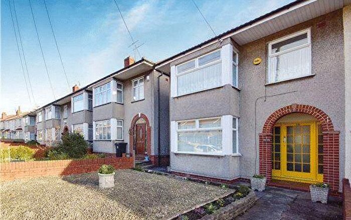 4 Bedroom Terraced House To Rent In Muller Road, Bristol, BS7