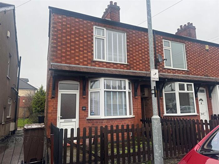 3 Bedroom End Terrace House To Rent In Rosebery Avenue, Melton Mowbray, LE13