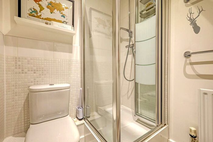 2 Bedroom Apartment To Rent In Heart Of Bow, Pancras Way, Bow, E3
