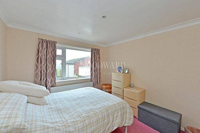 2 Bedroom Detached Bungalow For Sale In Thomson Drive, Codnor, DE5