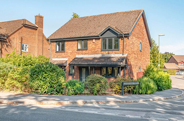 4 Bedroom Detached House For Sale In Locks Road, Locks Heath, Southampton, Hampshire, SO31