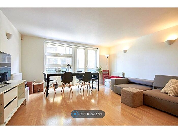 1 Bedroom Flat To Rent In Florin Court, London, SE1