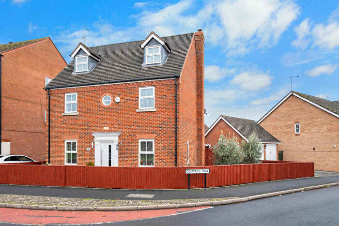 5 Bedroom Detached House For Sale In Compass Way, Bromsgrove, B60