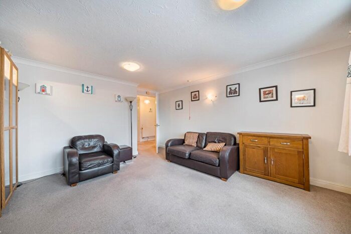 2 Bedroom Retirement Property For Sale In Lord Street, Southport, PR8