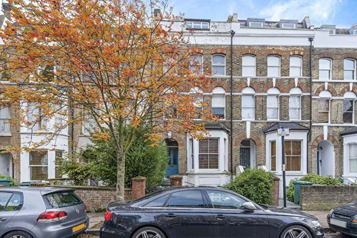 2 Bedroom Flat To Rent In Marlborough Road, London, N19