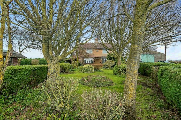 4 Bedroom Detached House For Sale In Stow Road, Outwell, Wisbech, PE14