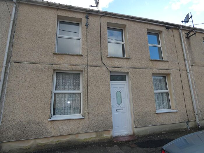 2 Bedroom Terraced House To Rent In Commercial Street, Abergwynfi, SA13