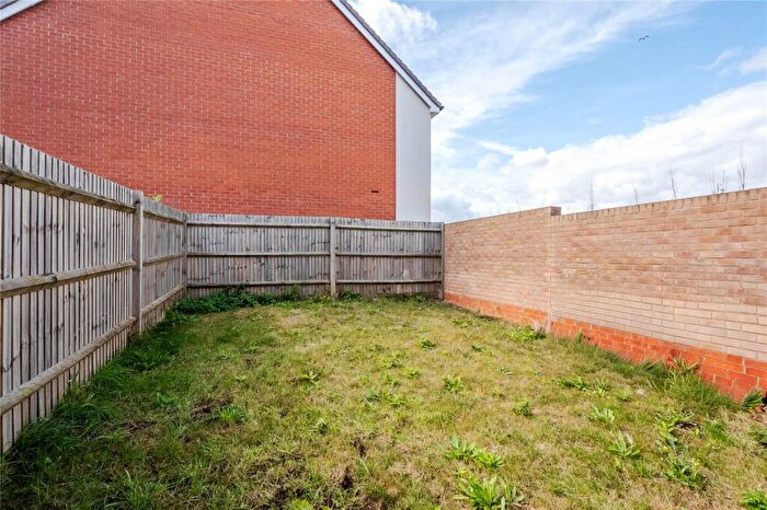3 Bedroom End Of Terrace House For Sale In Longships Drive, Newton Leys, Bletchley, Milton Keynes, MK3