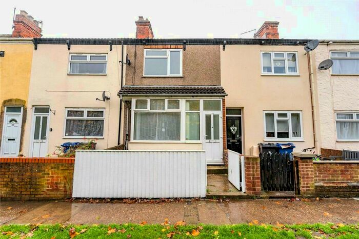 3 Bedroom Terraced House To Rent In Highfield Avenue, Grimsby, DN32