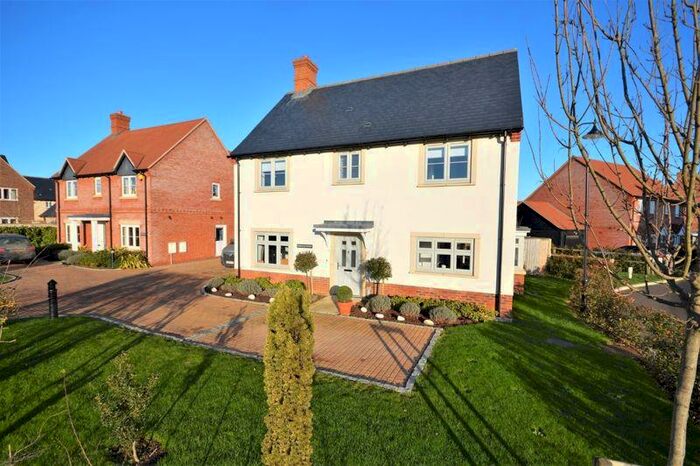4 Bedroom Detached House To Rent In Haddenham, Buckinghamshire, HP17