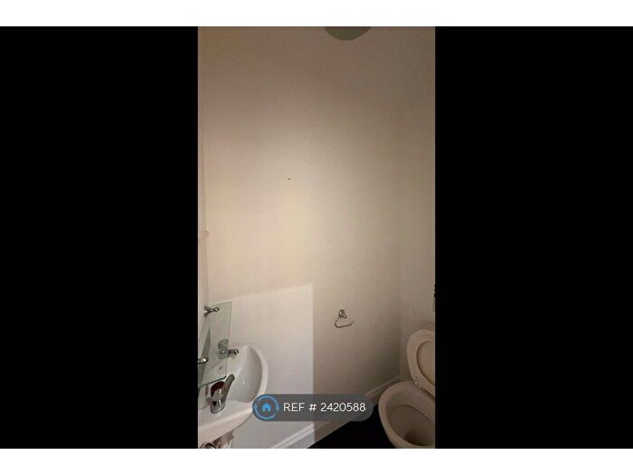 3 Bedroom End Of Terrace House To Rent In Thomas Lane Street, Coventry, CV6