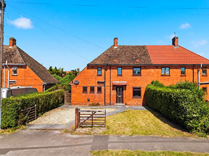 3 Bedroom Semi-Detached House For Sale In Marsh Lane, Farndon, NG24