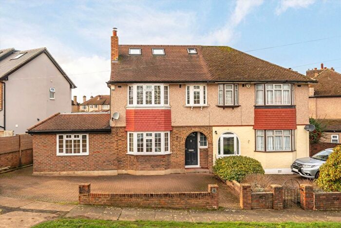4 Bedroom Semi Detached House For Sale In Thurleston Avenue, Morden, SM4