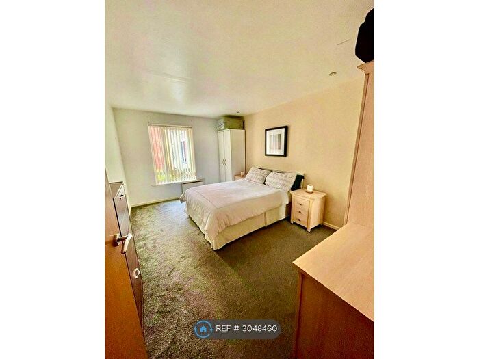 1 Bedroom Flat To Rent In The Citadel, Manchester, M4