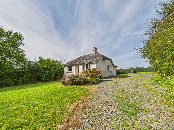 2 Bedroom Detached Bungalow For Sale In West Street, Kilkhampton, Bude, EX23