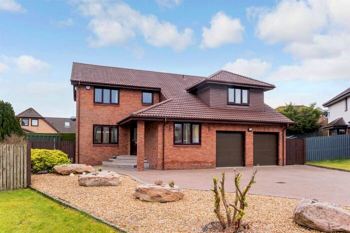 4 Bedroom Detached House For Sale In Baltersan Gardens, Quarter, Hamilton, South Lanarkshire, ML3