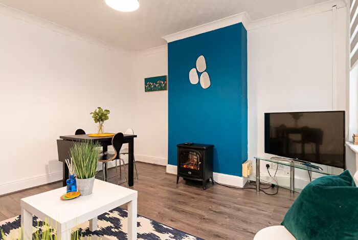 1 Bedroom Flat To Rent In Moat Street, Wigston, LE18