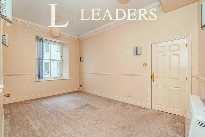 2 Bedroom Apartment To Rent In Imperial Apartments, Southampton, SO14