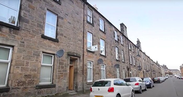 2 Bedroom Flat To Rent In Bruce Street, Stirling Town, Stirling, FK8
