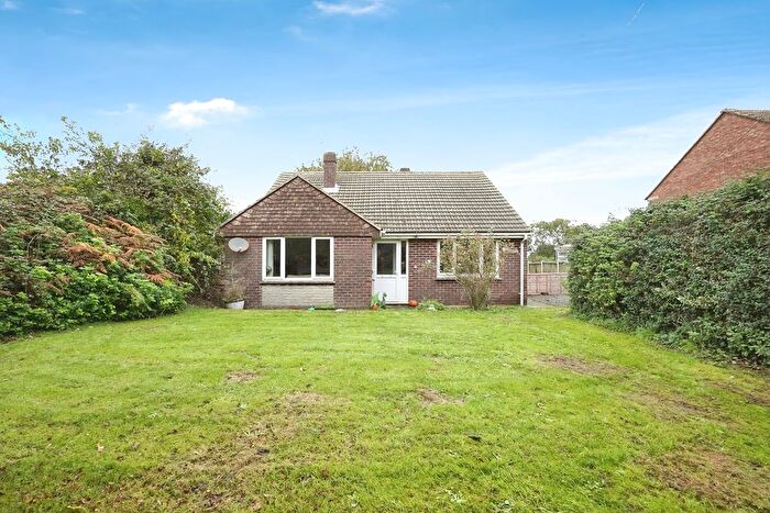 3 Bedroom Detached Bungalow For Sale In Downs Road, East Studdal, Dover, CT15