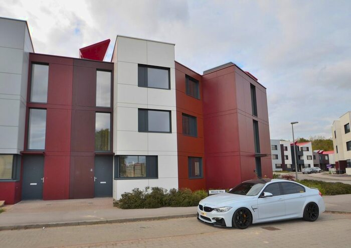 3 Bedroom Terraced House To Rent In Milland Way, Oxley Park, MK4