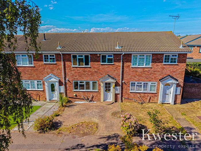 3 Bedroom Terraced House To Rent In Aylesbeare, Southend-On-Sea, SS3