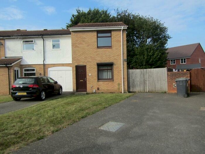 2 Bedroom Semi-Detached House To Rent In Lombardy Drive, Dogsthorpe, Peterborough, PE1