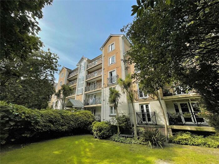 2 Bedroom Apartment For Sale In Kensington Court, Knyveton Road, Bournemouth, Dorset, BH1