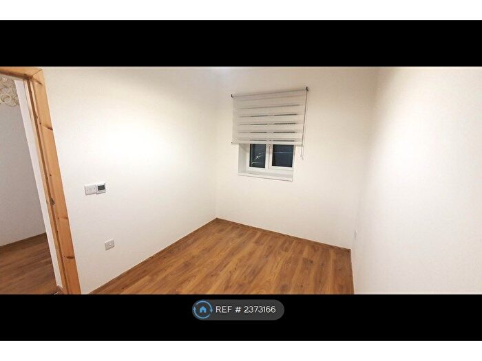 1 Bedroom Flat To Rent In Carter Lane, Nottinghamshire, NG18