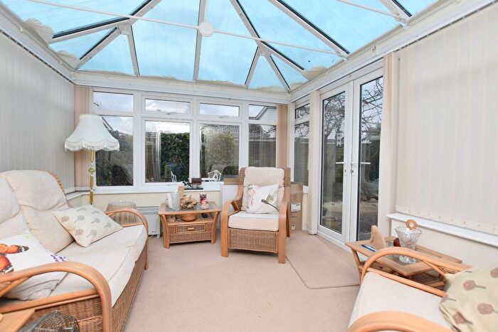 2 Bedroom Semi-Detached Bungalow For Sale In Aspen Close, St. Marys Bay, Romney Marsh, TN29