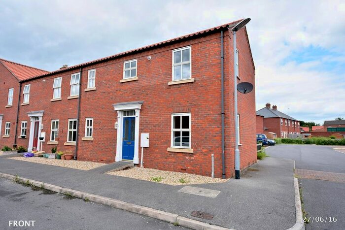 3 Bedroom End Of Terrace House To Rent In Curtis Close, Horncastle, LN9