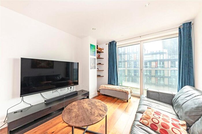 1 Bedroom Flat For Sale In Duckman Tower, London, E14
