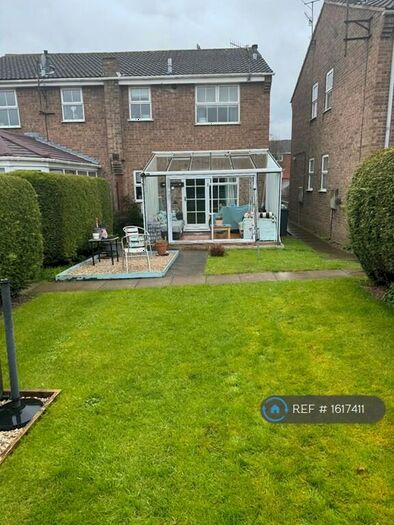 1 Bedroom Semi-Detached House To Rent In Barn Close, Nottingham, NG12