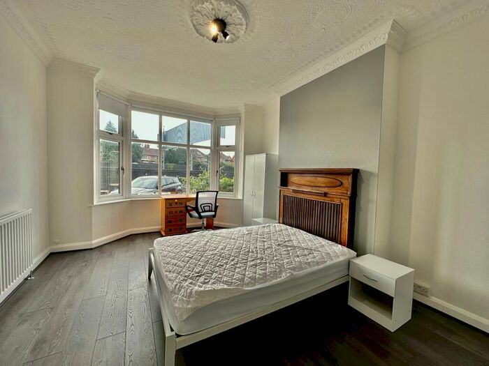 1 Bedroom Flat To Rent In Room, St Patrick&#;s Road, Coventry, CV1