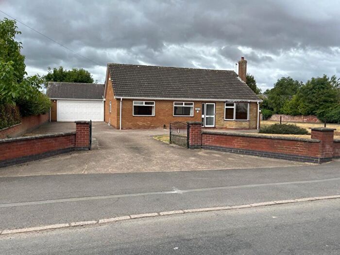 3 Bedroom Detached Bungalow For Sale In Park Lodge, Wharf Road, Crowle, DN17