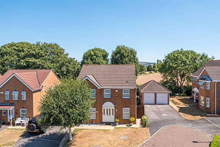 4 Bedroom Detached House For Sale In Chalfield Close, Keynsham, Bristol, BS31