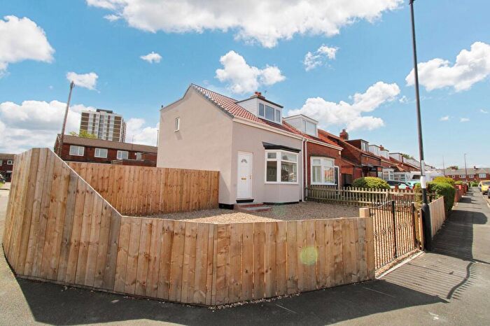 2 Bedroom Bungalow For Sale In Southfield Terrace, Walker, Newcastle Upon Tyne, Tyne And Wear, NE6