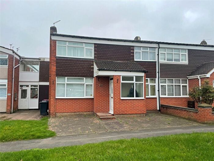 3 Bedroom End Of Terrace House For Sale In Leicester Crescent, Atherstone, Warwickshire, CV9