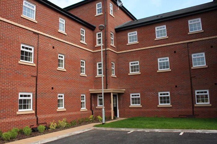 2 Bedroom Flat To Rent In Crooked Bridge Court, Stafford, ST16