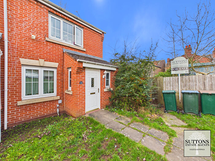 2 Bedroom End Of Terrace House For Sale In Firedrake Croft, Stoke, Coventry, CV1