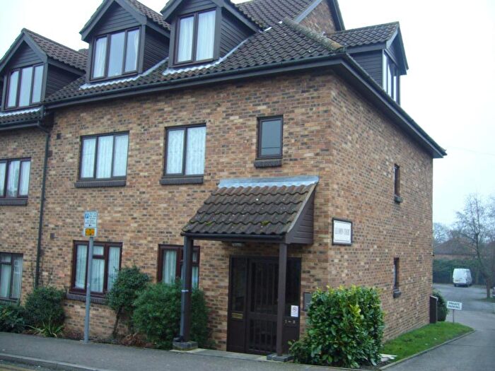 2 Bedroom Flat To Rent In Leamon Court, Brandon, Suffolk, IP27