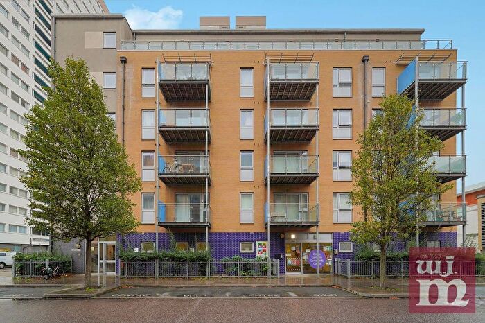 1 Bedroom Flat To Rent In Maha Buildings, Mile End, E3